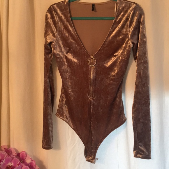 Dolls Kill Tops - Velvet bodysuit O ring zip up